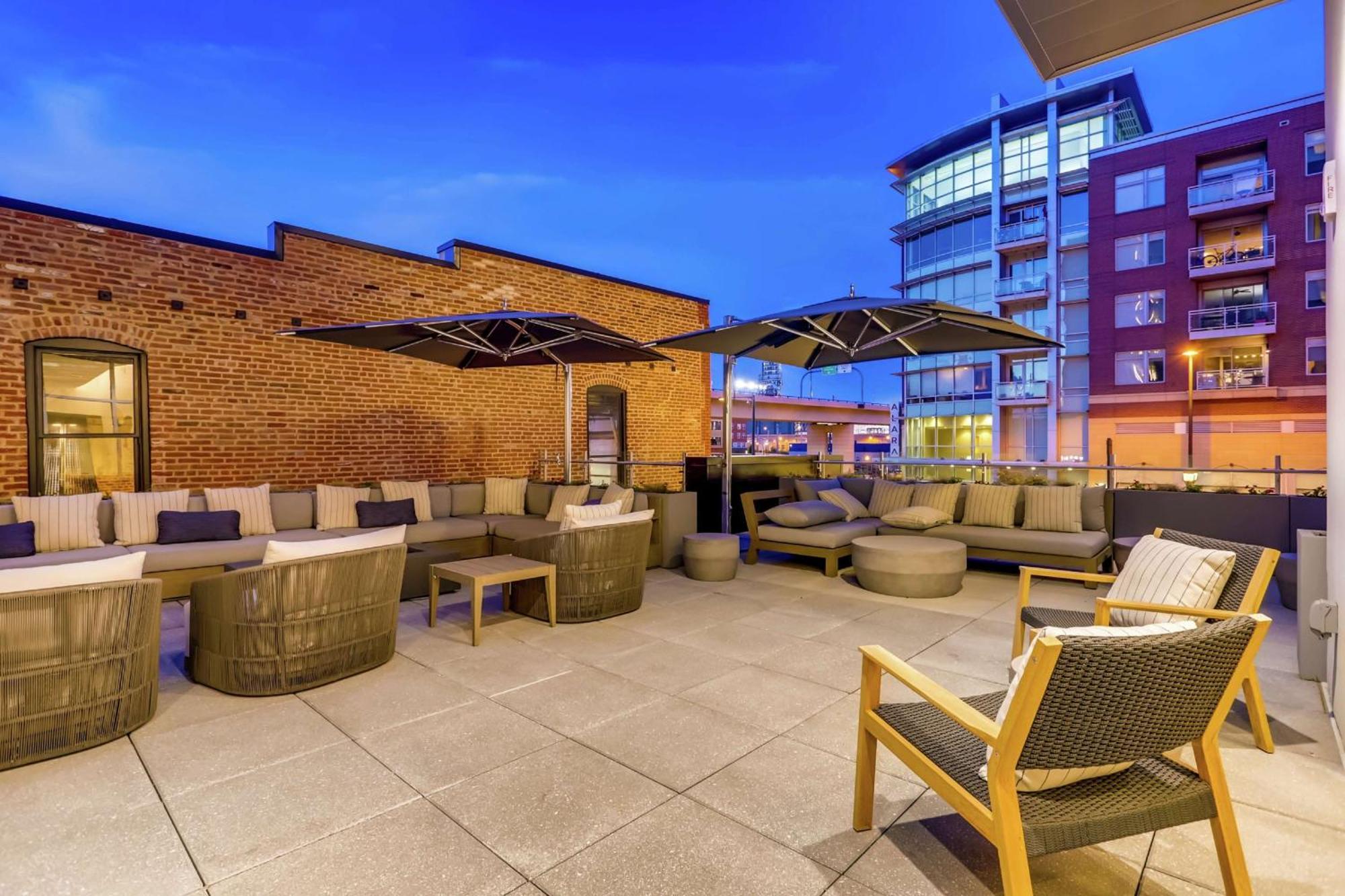 Hilton Garden Inn Denver Union Station Exteriér fotografie